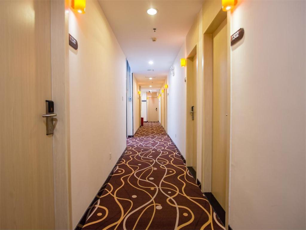 7 Days Premium Jiangmen Diwang Plaza Branch Hotel Kültér fotó